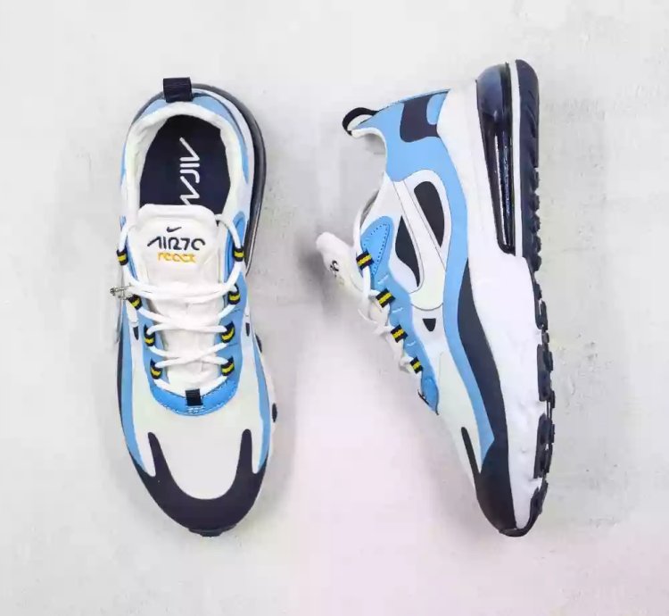 Nike Air Max 270 React Unc