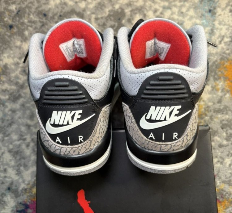 Air Jordan Retro 3 Black Cement 2024 Size 8 5