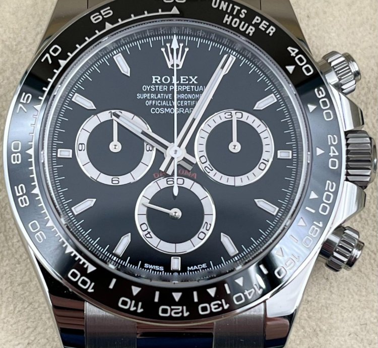 Rolex Daytona Black Dial Stainless Steel Bracelet 126500ln Unworn 2025