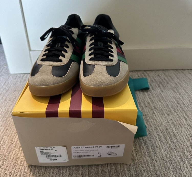 New- Gucci Adidas Gazelle - Black - Size 10