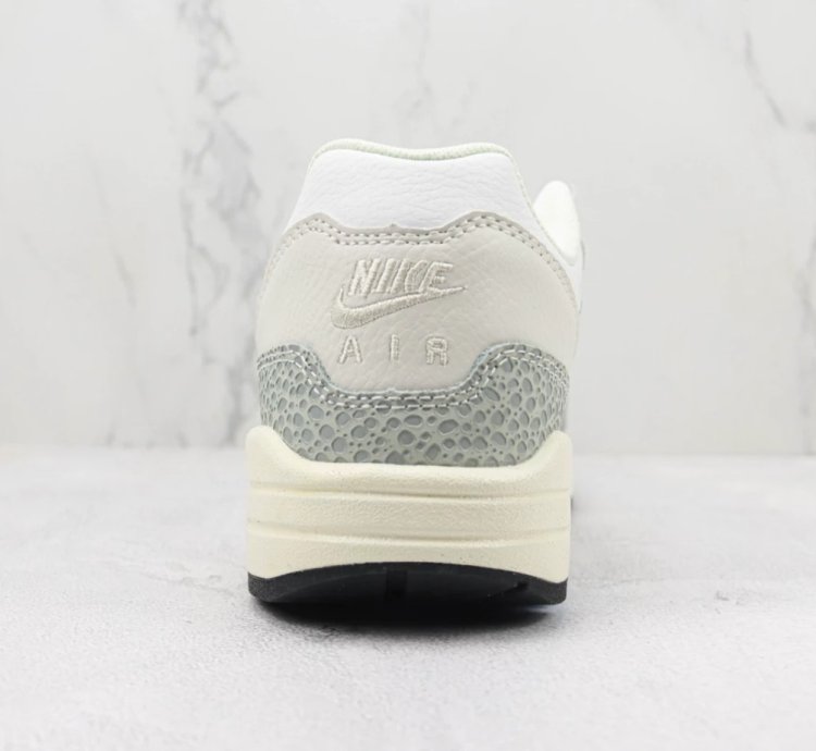 Nike Wmns Air Max 1 Safari Summit White