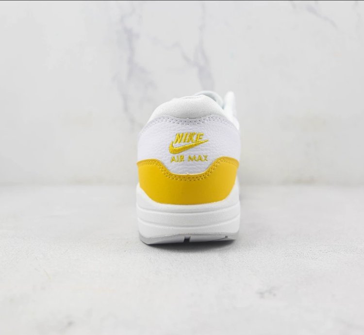 Nike Womens Air Max 1 Tour Yellow