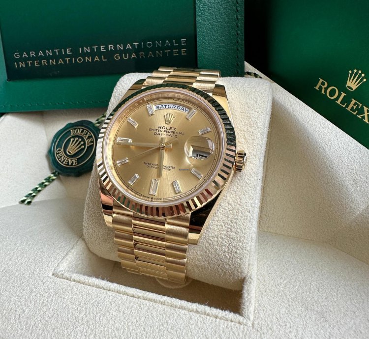 Rolex Day-date 40 228238 2023 Yellow Gold President Champagne Diamond Dial - Unworn Complete Set
