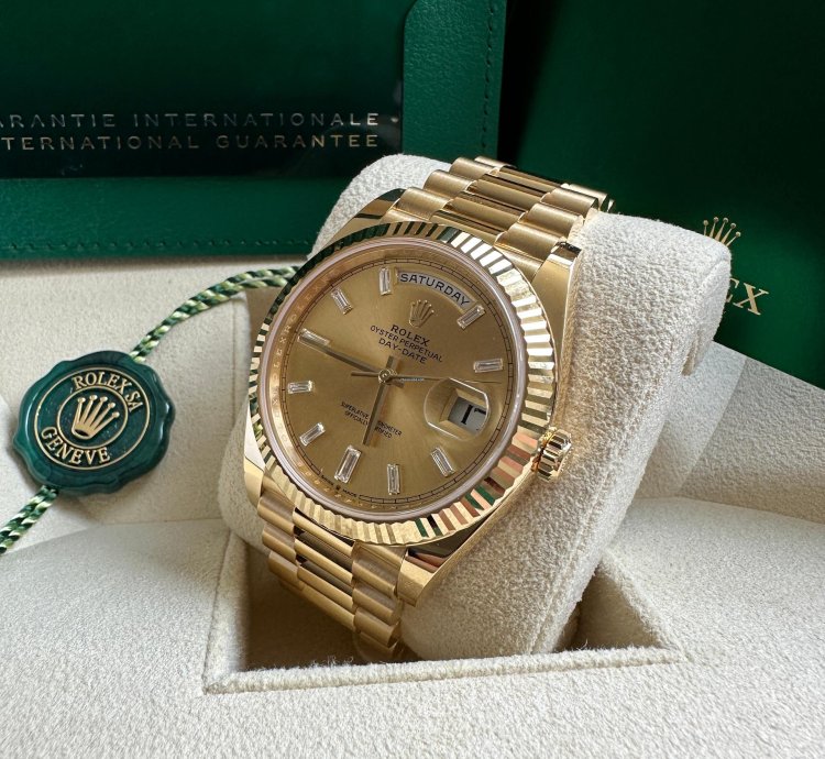 Rolex Day-date 40 228238 2023 Yellow Gold President Champagne Diamond Dial - Unworn Complete Set