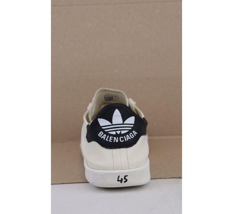 O1rshd1 Stan Smith Adidas Sneakers In Off-white