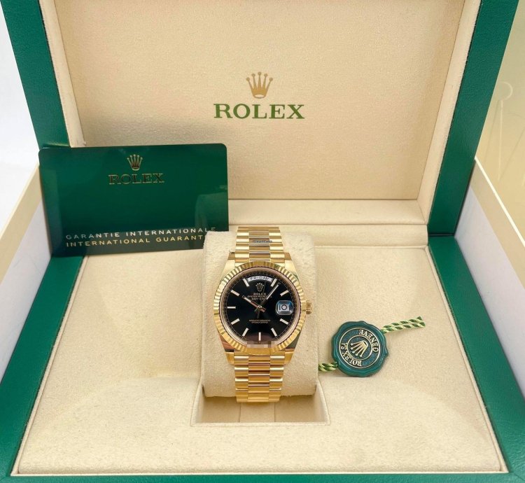 Rolex Day-date 40 228238 40mm Yellow Gold Black Index Dial Unworn 2023