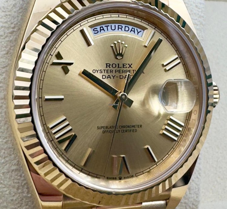 Rolex Day-date 40 228238 40mm Yellow Gold Champagne Roman Dial Unworn 2024