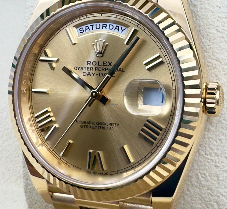 Rolex Day-date 40 228238 40mm Yellow Gold Champagne Roman Dial Unworn 2024