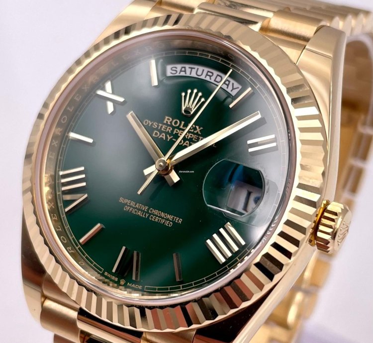 Rolex Day-date 40 228238 40mm Yellow Gold Green Roman Dial Unworn 2024