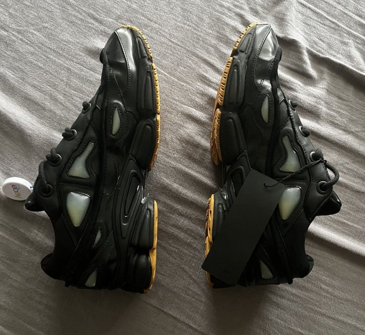 Raf Simons Adidas Ozweego Bunny Black