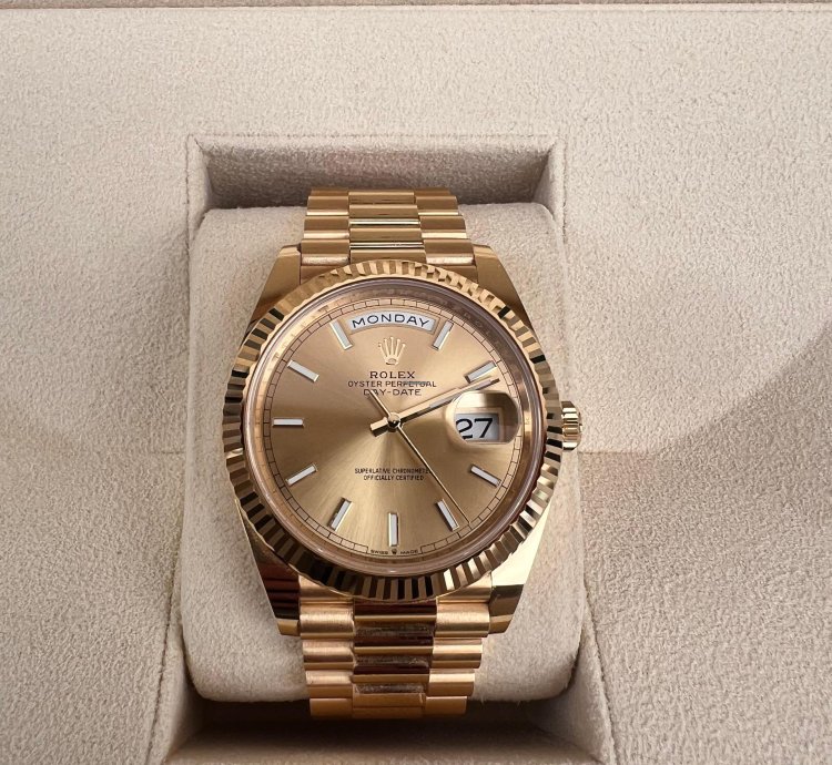 Rolex Day-date 40 228238 Automatic 2022 Yellow Gold Like New Unworn