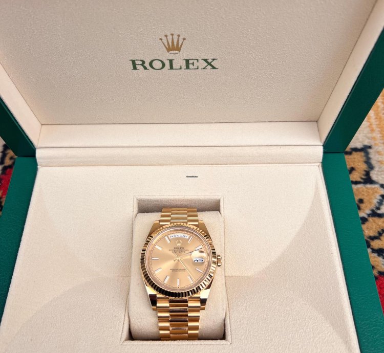 Rolex Day-date 40 228238 Automatic 2022 Yellow Gold Like New Unworn