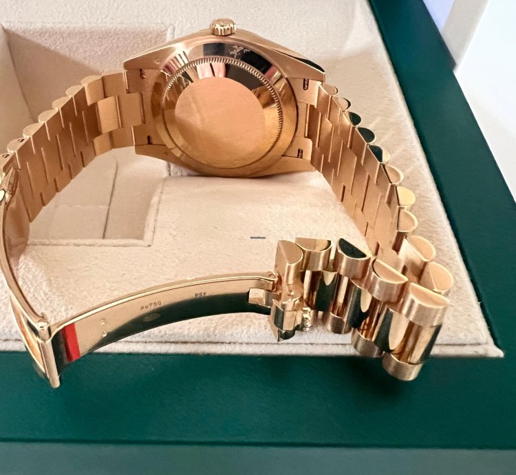 Rolex Day-date 40 228238 Automatic 2022 Yellow Gold Like New Unworn