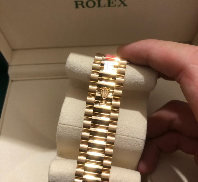 Rolex Day-date 40 228238 Black old Card