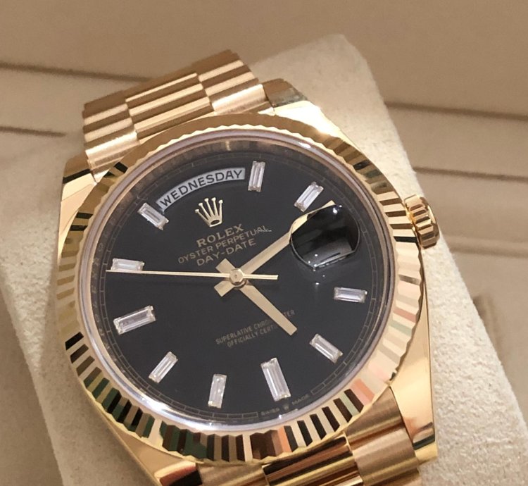 Rolex Day-date 40 228238 Black old Card