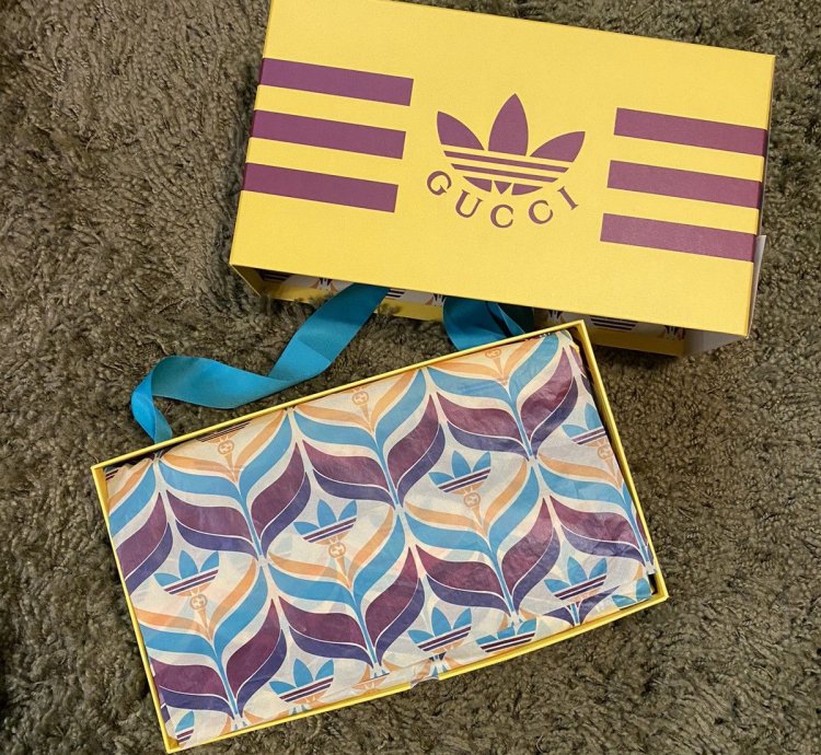 Red Velvet Suede Gucci Adidas Gazelle