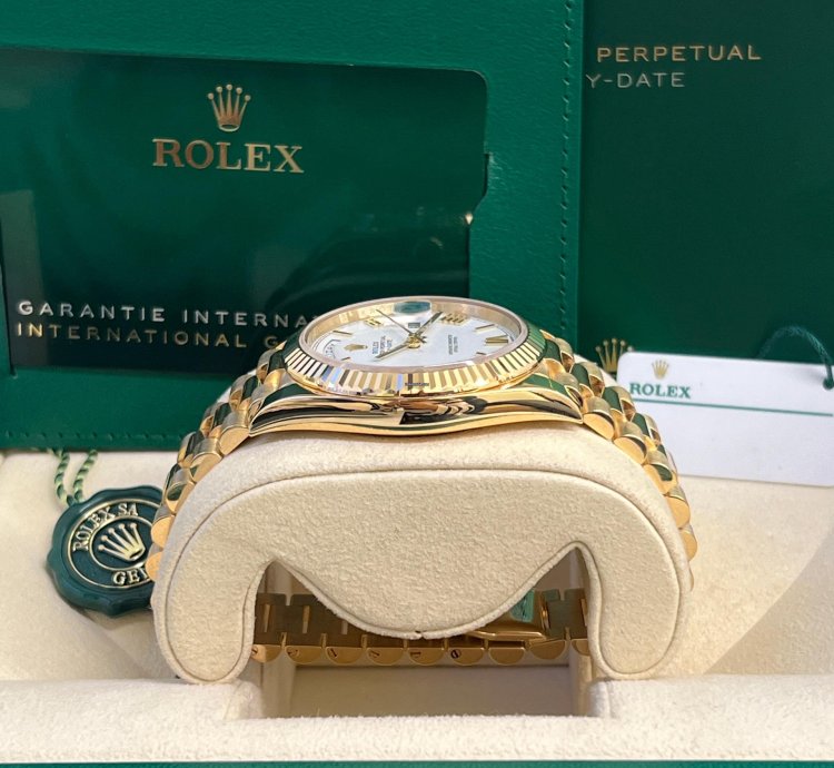 Rolex Day-date 40 228238 Day-date 40mm 18k Yellow Gold President White Roman Dial