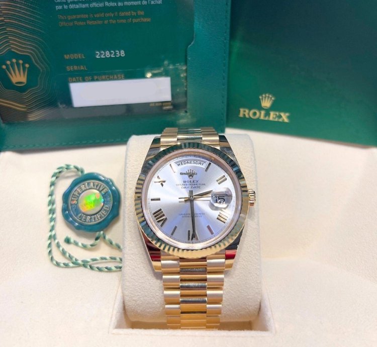 Rolex Day-date 40 228238 Day-date 40mm President Yellow Gold Silver Roman Dial