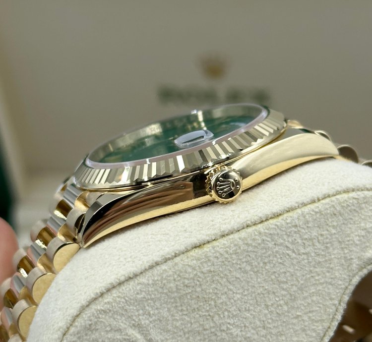 Rolex Day-date 40 228238 Green