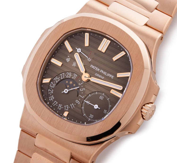 Patek Philippe Nautilus 18k Rose Gold 5712 1r-001 - Ats-w007866