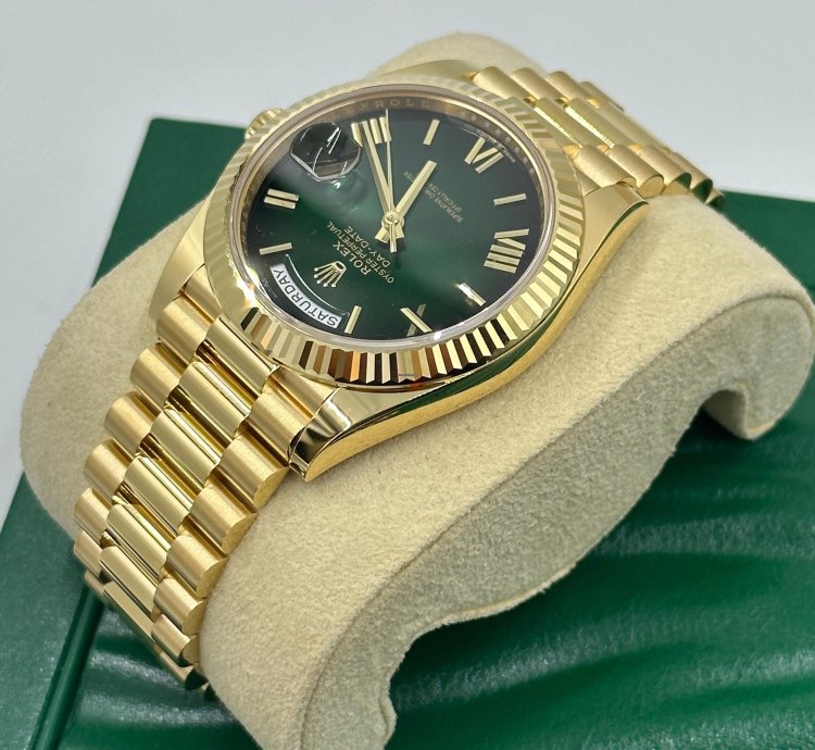 Rolex Day-date 40 228238 Green Roman Ombre