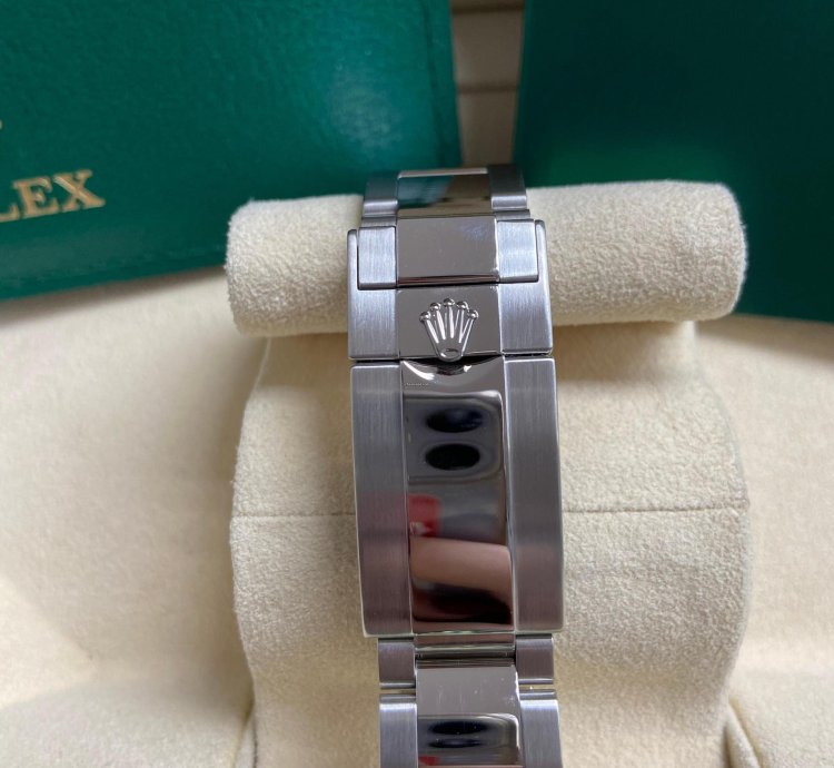 Rolex Daytona Ceramic Bezel White Dial 116500ln New 2022