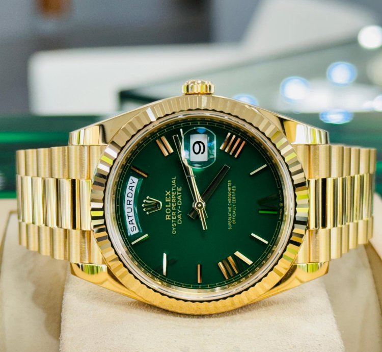 Rolex Day-date 40 228238 New Factory Green Dial Yellow Gold Box And Papers Unworn 2024