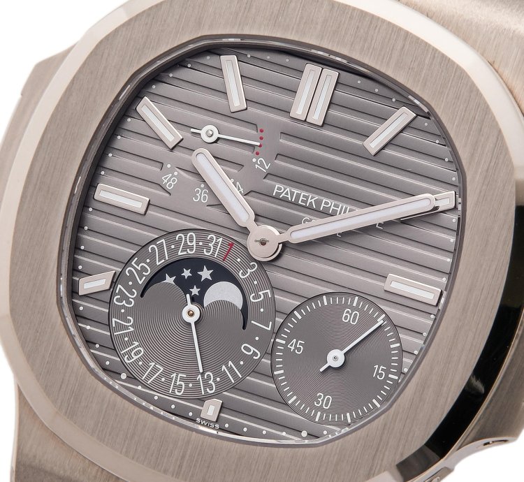 Patek Philippe Nautilus 18k White Gold 5712g-001 - Ats-w007890