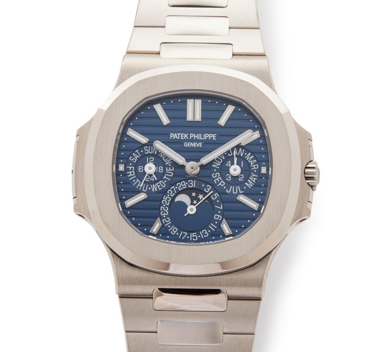 Patek Philippe Nautilus 18k White Gold 5740g-001 - Ats-w007825