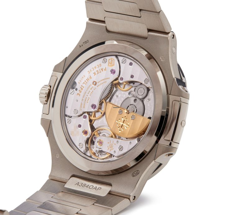 Patek Philippe Nautilus 18k White Gold 5740g-001 - Ats-w007825