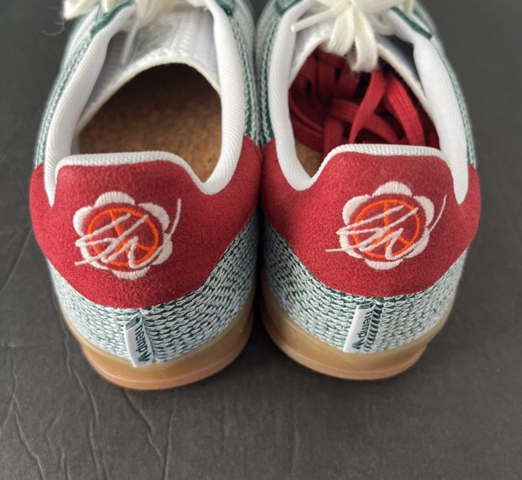 Sean Wotherspoon Gazelle Indoor College Green