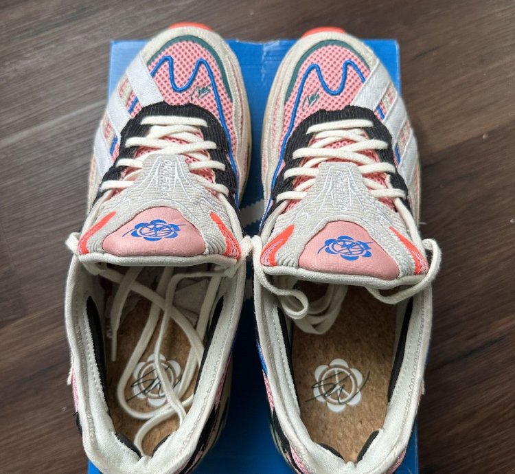 Sean Wotherspoon Orketro Size 10 5
