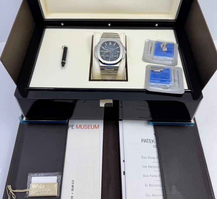 Patek Philippe Nautilus 2012 Mint Box Papers Blue Dial Steel Moonphase Power Reserve Nautilus