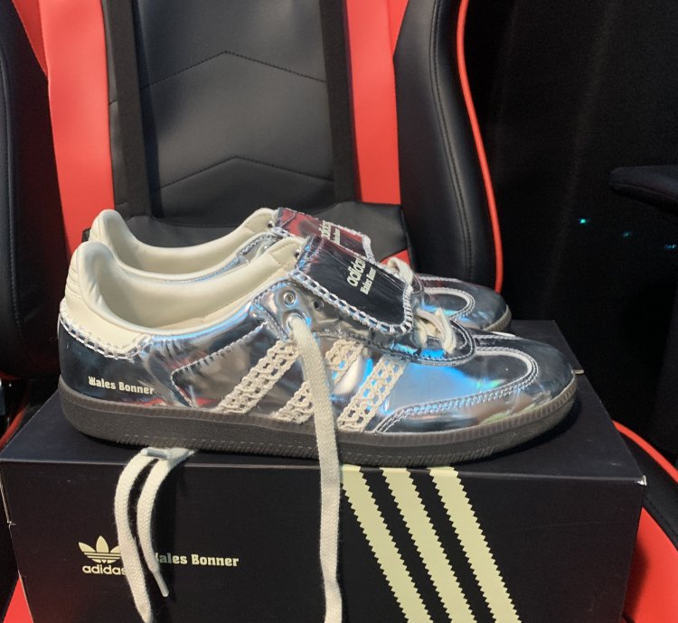Silver Sambas