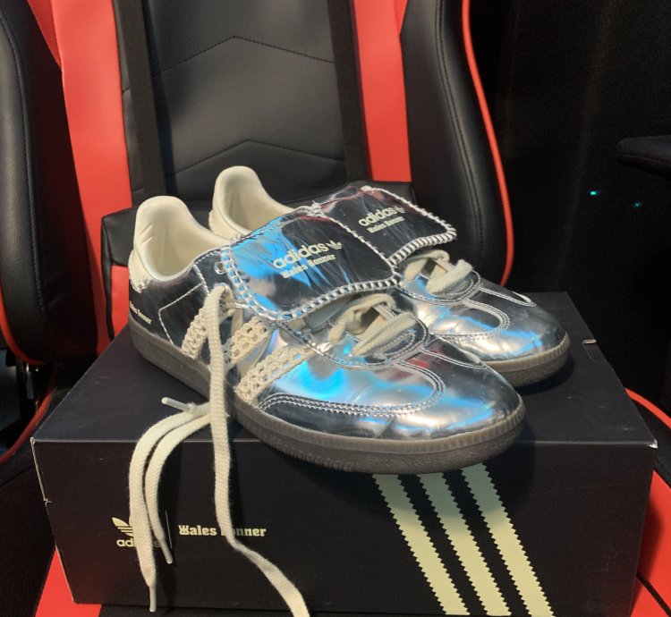 Silver Sambas