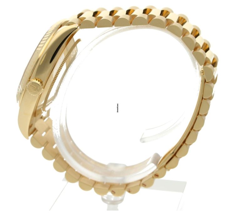 Rolex Day-date 40 228238-