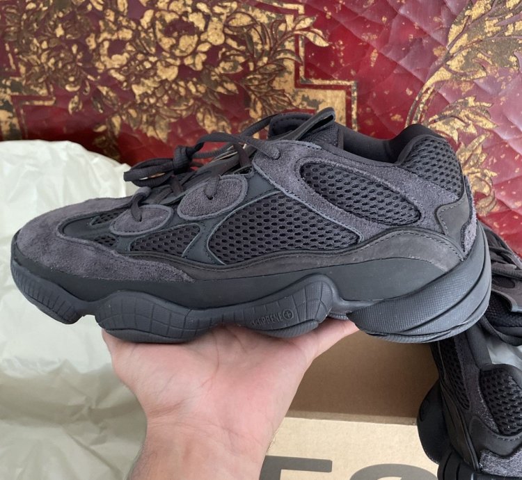 Size 10 Adidas Yeezy 500 Utility Black Brand New