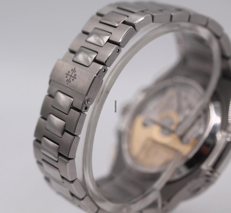 Patek Philippe Nautilus 2014 Blue Complete Set