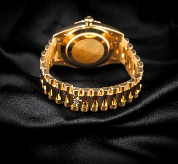 Rolex Day-date 40 228238-0006