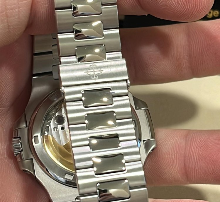 Patek Philippe Nautilus 2017-nautilus-5711-full Set