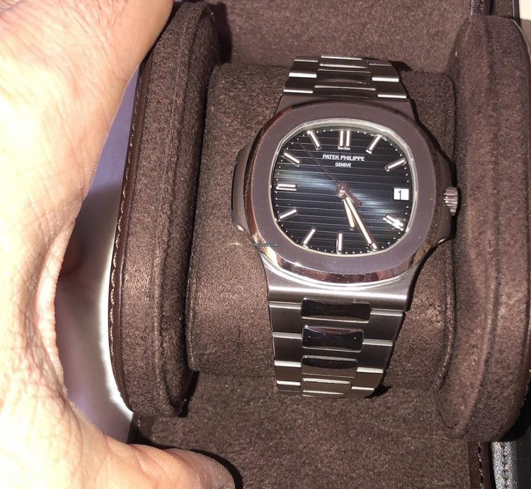 Patek Philippe Nautilus 2017-nautilus-5711-full Set