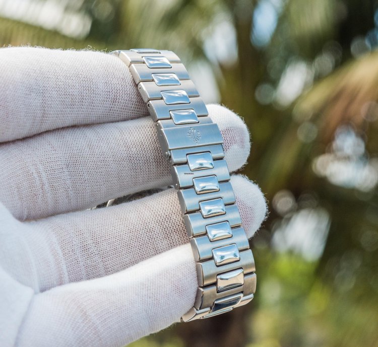 Patek Philippe Nautilus 2018 White Dial