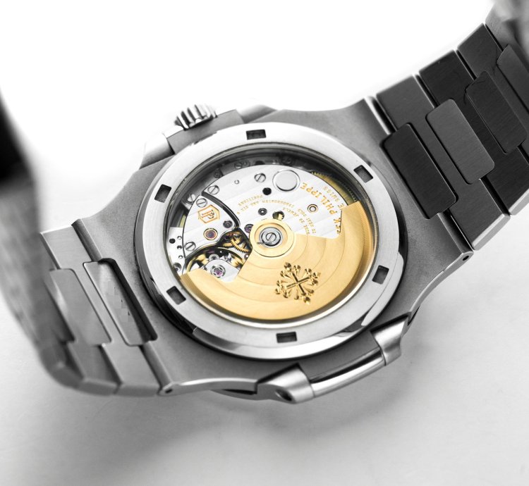 Patek Philippe Nautilus 2019 - Like New