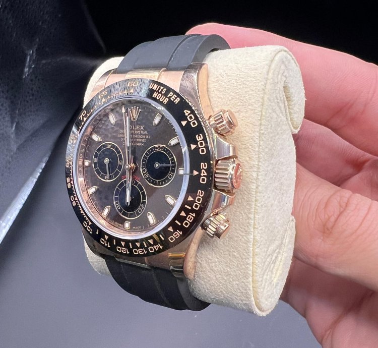 Rolex Daytona Chocolate Dial Oysterflex Discontinued