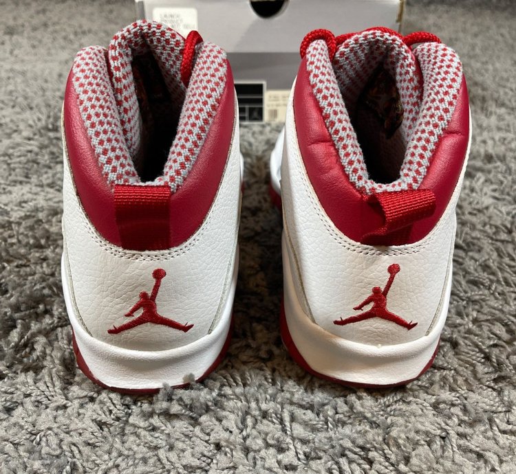 2005 Jordan 10 Retro Red Steel Rare Collectible