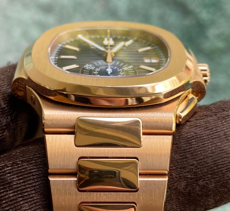 Patek Philippe Nautilus 2021 Full Set