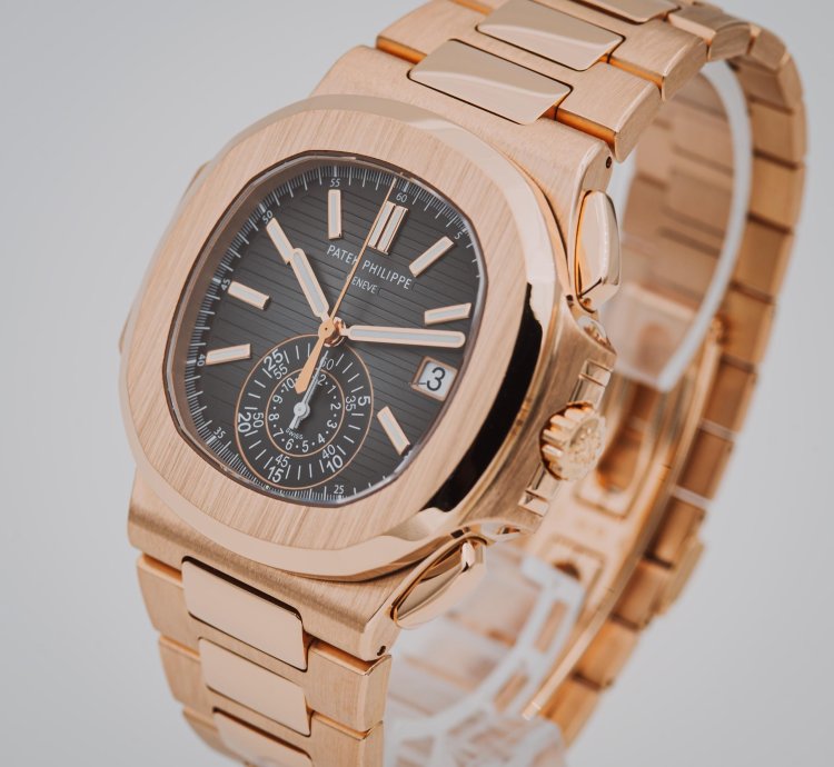 Patek Philippe Nautilus 2022 Nautilus 5980 1r Rose Gold Bracelet Discontinued