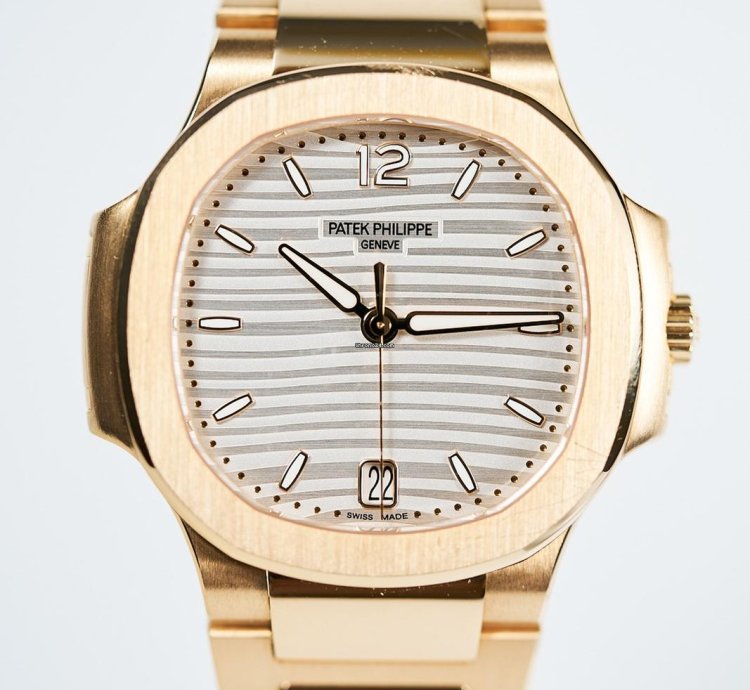 Patek Philippe Nautilus 2024 Nautilus Silver Opaline Dial