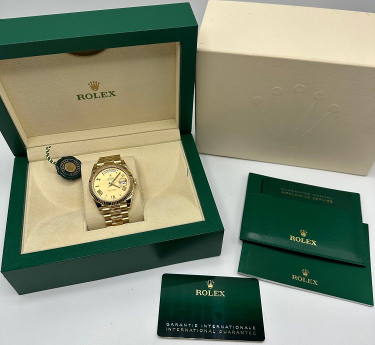 Rolex Day-date 40 228238champ Roman