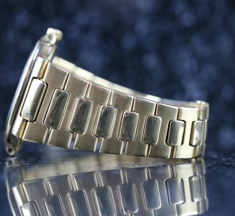 Patek Philippe Nautilus 3700 - Diamond Bezel - Only Watch - Circa 1980